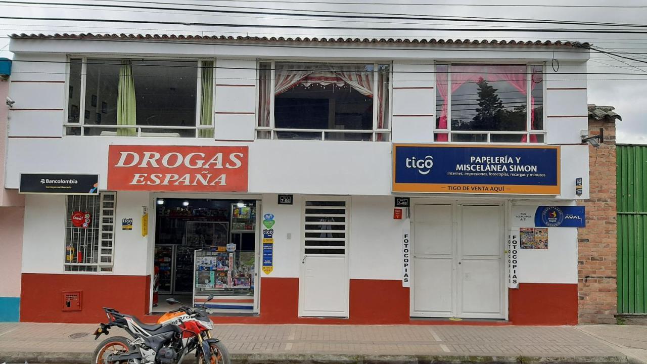 Apartamentos Turisticos El Zipa Zipaquirá Exterior photo